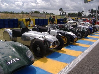 Classic Le Mans 037 (Small).jpg and 